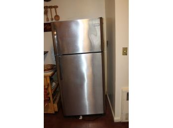 Kenmore Frigidaire Refrigerator - Model #: FFHT1817LS9 - WORKS! Item #21 KIT