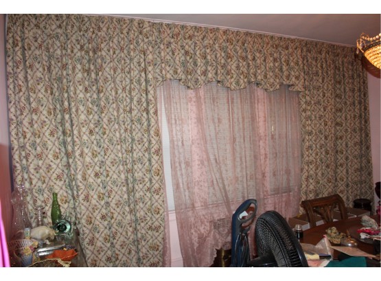 Retro Vintage Curtains - HUGE!! - Item# 062
