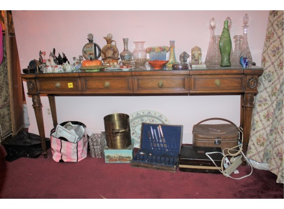 Mixed Lot Of Decorative Items: Bowls, Decanters, Plates, Figurines & MORE!! - Item# 079