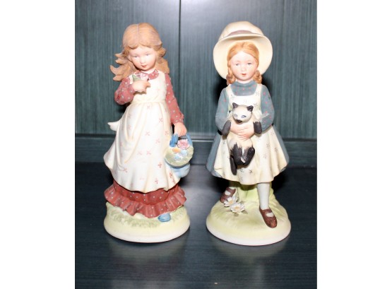 HOLLY HOBBIE Worldwide Art Inc. - Lot Of 2 - GOOD CONDITION!! Item #40 BR1