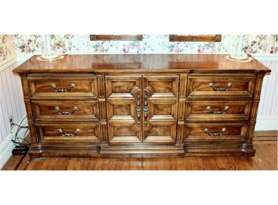 DREXEL Solid Wood Nine Drawer Dresser - ON WHEELS - GOOD CONDITION!! Item #21 BR3