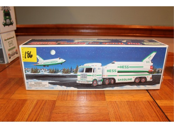 HESS 1999 Toy Truck & Space Shuttle - TRUCK & SPACE SHUTTLE INCLUDED - GOOD CONDITION!! Item #186 BSMT