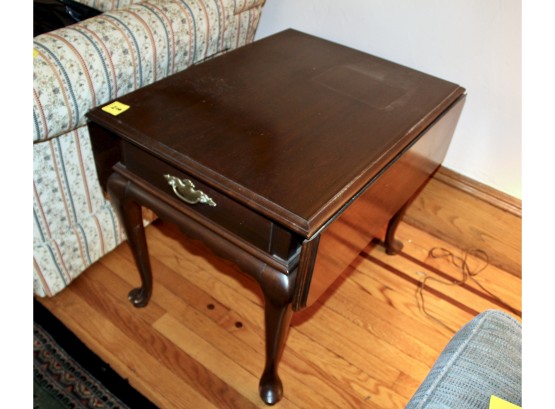 ETHAN ALLEN Side Table W/ One Drawer W/ Side Extensions - GOOD CONDITION!! Item #206 LR
