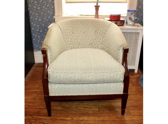 Vintage Club Chair - CLASSIC LOOK - GREAT CONDITION!! Item #06 BR1