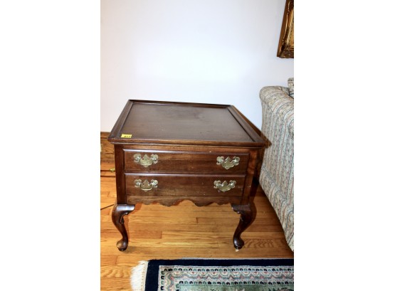ETHAN ALLEN Side Table W/ Two Drawers - GOOD CONDITION!! Item #205 LR