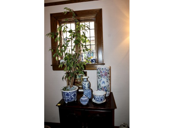 Blue & White Porcelain - Vase, Planter, Umbrella Stand & More - Mixed Lot!! Item #265 DR