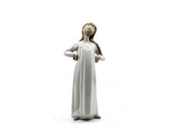 LLADRO No. 4872 'Girl Stretching In Nightgown' - NO CRACKS - RETIRED!! Item #302 LR