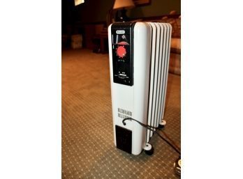 DELONGHI Air Heater - POWERS ON - NEW CONDITION!! Item #172 BSMT