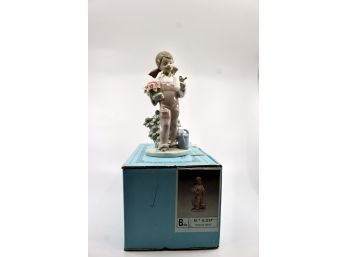 LLADRO No. 5217 'Spring Girl' - Young Girl W/ BIRD - NO CRACKS - RETIRED - BOX INCLUDED!! Item #295 LR