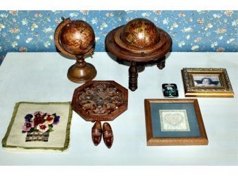Globe Made In Italy, Frames & Miniature Clogs - Mixed Decorative Lot - GOOD CONDITION!! Item #37 BR1