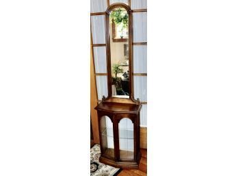 Butler Style Display Cabinet W/ Mirror & Three Glass Shelves - LIGHTS UP - GOOD CONDITION!! Item#59 LV