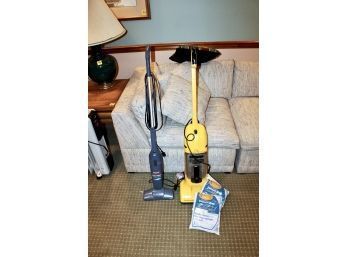 EUREKA Bagless Vacuum & Bissell Stick Vacuum - POWERS ON! Item#97 BSMT