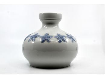 LLADRO Glazed Vase W/ Blue Flowers - NO CRACKS - RETIRED!! Item #289 LR
