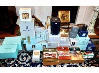MIXED LOT Of EMPTY LLADRO, TEXACO & TIFFANY & CO. BOXES - GREAT FOR RESALE! Item #386 LR