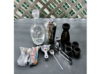 Sake Set, Cocktail Shaker Bar Tool Set & Glass Decanter - GREAT MIXED LOT!! Item#10 GAR