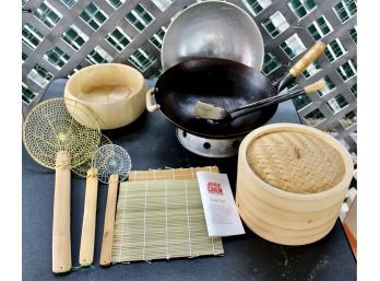 MIXED COOKING LOT - Official Wok Frying Pan, Joyce Chen Sushi Kit, Chinese Strainers & MORE!! Item#32 GAR