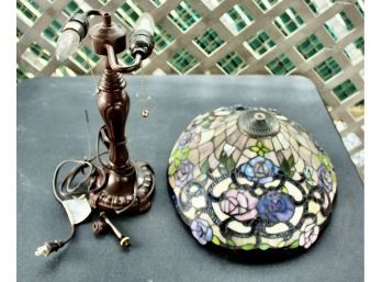 TIFFANY STYLE Table Lamp - Amazing Detail - Works!! Item#27 GAR