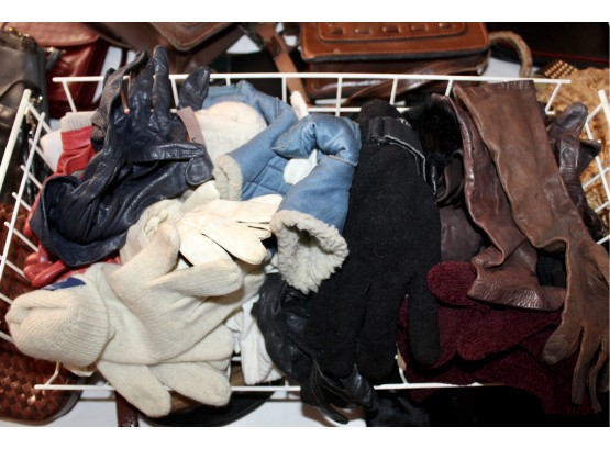Mixed Lot Of VINTAGE Leather, Cotton, Satin Gloves! Item#133 RM2