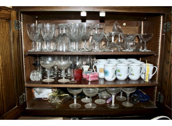 VINTAGE Mixed Lot Of Glassware - 2 Cabinets Filled -  GREAT LOT!! Item#77 LVRM