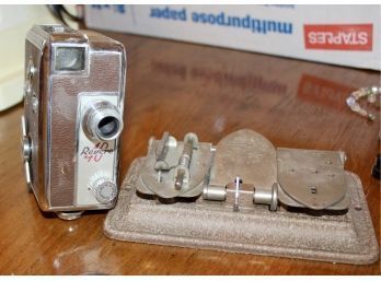 VINTAGE Revere Model 40 Camera & Film Splicer! Item#159 LVRM