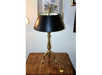 VINTAGE / ANTIQUE Brass Footed Table Lamp W/ Black Shade - WORKS! Item#07 LVRM