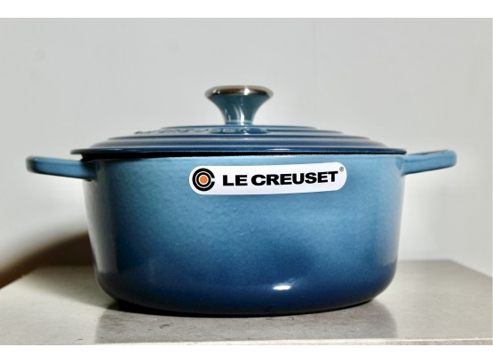 NEW LE CREUSET Marseille & Silver Signature Enameled Cast Iron Round Dutch Oven - #26!! - Item#63