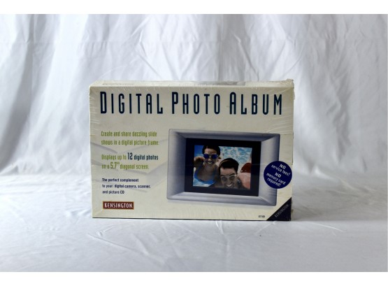 KENSINGTON DIGITAL PHOTO ALBUM - MEMORIES ON A TABLE!! Item#14 LVRM
