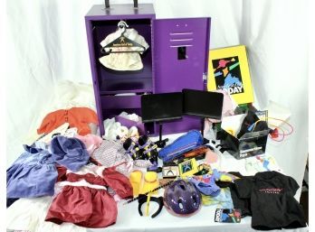 AMERICAN GIRL HUGE LOT - LOCKER - CLOTHES - MUSICAL INSTRUMENTS - HANGERS - SHOES & SO MUCH MORE!! Item#74 RM1