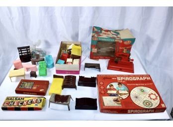 VINTAGE GAMES LOT - BACKGAMMON - SPIROGRAPH - CHECKERS - CAT & MOUSE - DOMINOS & MORE!! Item#111 LVRM