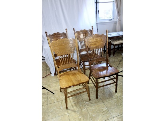 CARVED DINING CHAIRS - LOT OF 4 - CUSHIONS INCLUDED - VINTAGE!! Item#20 LR