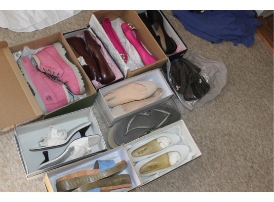 LOT OF LADIES SHOES-TIMBERLAND-CALVIN KLEIN & MORE SZ-8.5 TO 9 ITEM#36 RM1