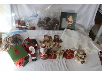 ASSORTED CHRISTMAS ORNAMENTS - SANTA - CHRISTMAS BOXES - CANDLE HOLDER - TABLE COVER - ITEM#158 LR
