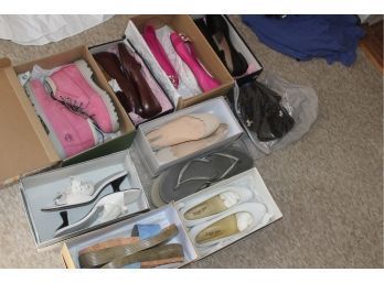 LOT OF LADIES SHOES-TIMBERLAND-CALVIN KLEIN & MORE SZ-8.5 TO 9 ITEM#36 RM1