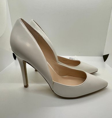 NEAR MINT CHARLES DAVID SOLiD WHITE LEATHER STILETTO PUMPS SIZE 7.5