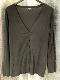 PREMISE STUDIO WOMENS BLACK V-NECK CARDIGAN (L)