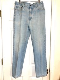 THESE WERE NOT CHEAP!! MENS LANDS END LIGHT WASH BLUE JEANS