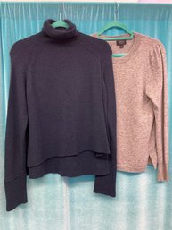A Lot X 2 J.Crew Sweaters Size(M)