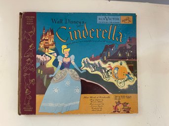 VINTAGE 1940S COLLECTIBLE DISNEY CINDERELLA 1949 RCA VICTOR VICTROLA STORY BOOK & ALBUM RECORD