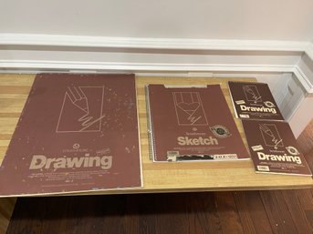 GET DRAWING!! LOT OF 4 EXPENSIVE STRATHMORE SKETCH NOTEPADS IN VARIOUS SIZES