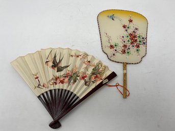 LOT OF 2 VINTAGE MCM ERA CHINESE MADE COLLAPSIBLE FAN & BIRD PRINT PADDLE