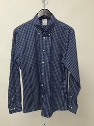 BROOKS BROTHERS MENS BLUE SHIRT (M)