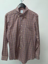 BROOKS BROTHERS MENS RED SHIRT (M)