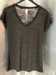 NO BOUNDARIES WOMENS BLACK LACE BACK SHIRT XL/XG (15-17)