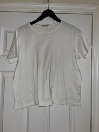 ESSENTIAL LUXE!! WOMENS ROBERT SCOTT WHITE T-SHIRT