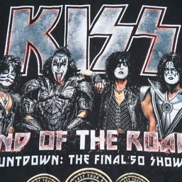 ROCK N ROLL ALL NIGHT! FANTASTIC GRAPHICS KISS LAST TOUR EVER 50 YEARS BOOTLEG PARKING LOT CONCERT TEE SHIRT L