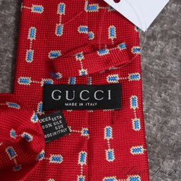 #3 FATHERS DAY PERFECT! INSANE GUCCI MADE IN ITALY THICK WOVEN RED SILK BLUE/WHITE HORSEBIT MENS SILK TIE