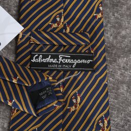 #11 FATHERS DAY PERFECT! SALVATORE FERRAGAMO MADE IN ITALY NAVY WAVE AND GEISHA MOTIF SILK MENS TIE