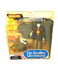 INSANE IN PACKAGING BEATLES THE YELLOW SUBMARINE TOY