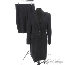 EXTREMELY DRAMATIC ESCADA MADE IN GERMANY NAVY BLUE DASHED PINSTRIPE LONG DUSTER COAT / PANTS ENSEMBLE 40 EU