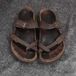 BIRKENSTOCK MADE IN GERMANY BROWN LEATHER MOLDED SOLE TOE STRAP SANDALS 40